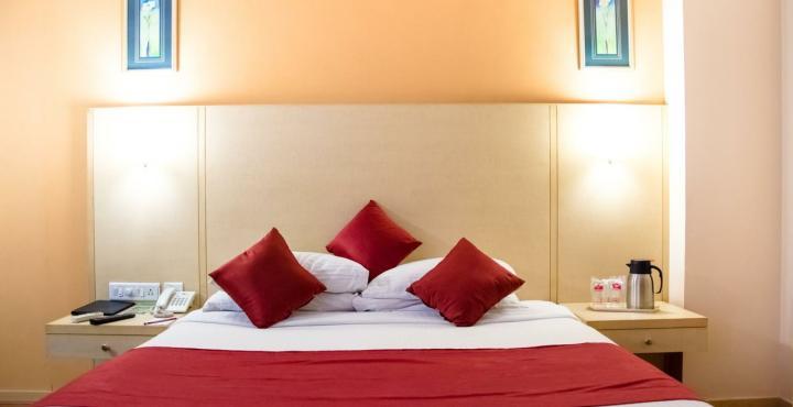 Hotel Pai Vista Mysore Esterno foto